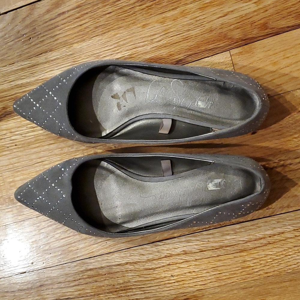3/$15 sale Grey rhinestone flats